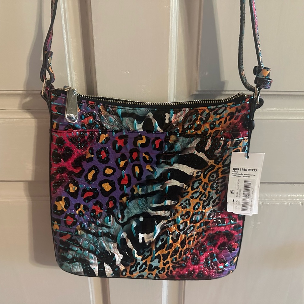 Brand new with tags Brahmin rare pink animal print messenger bag with wallet - Picture 4 of 13